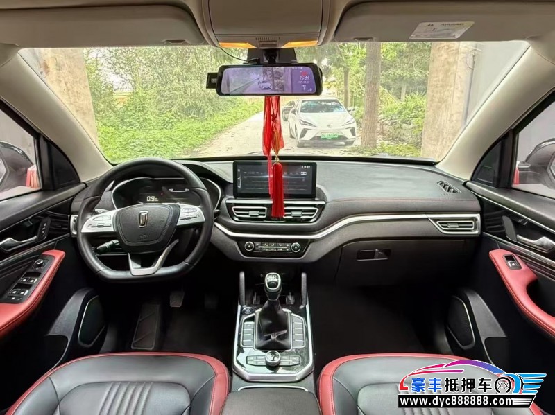 22年奔腾t33轿车抵押车出售