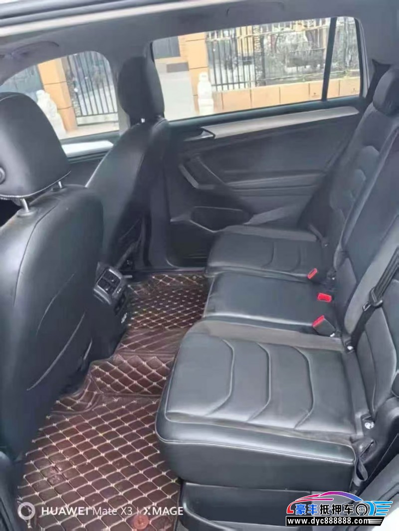 20年大众途观轿车抵押车出售