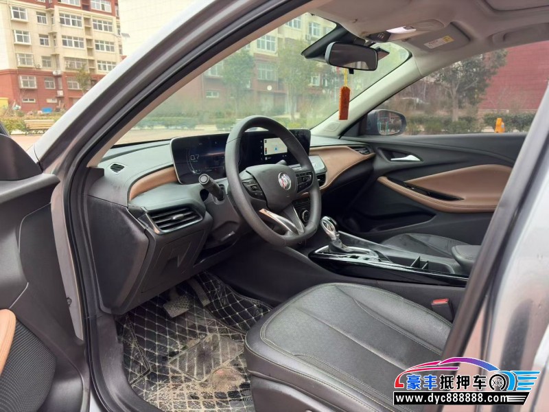 22年别克威朗轿车抵押车出售