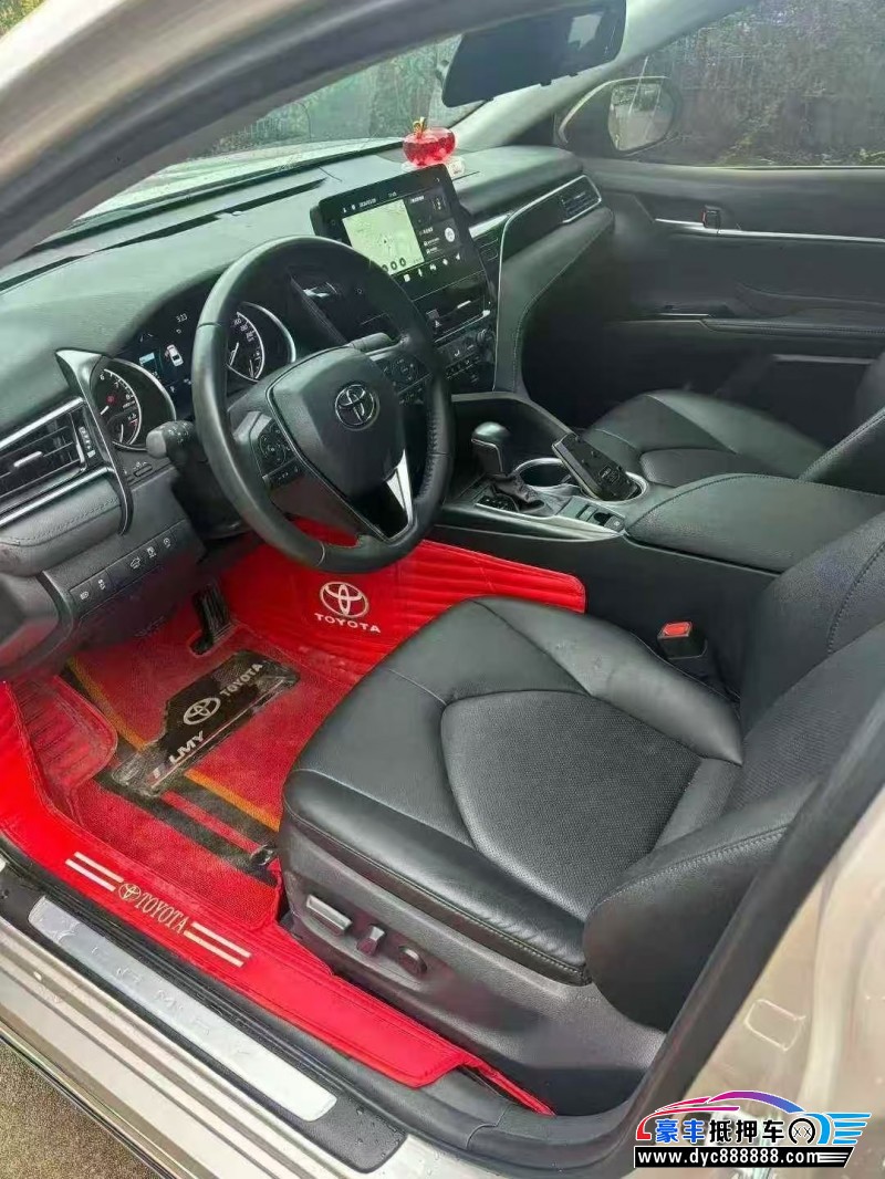 23年丰田凯美瑞轿车抵押车出售