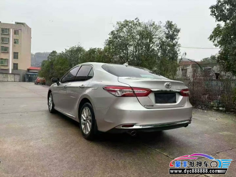 23年丰田凯美瑞轿车抵押车出售