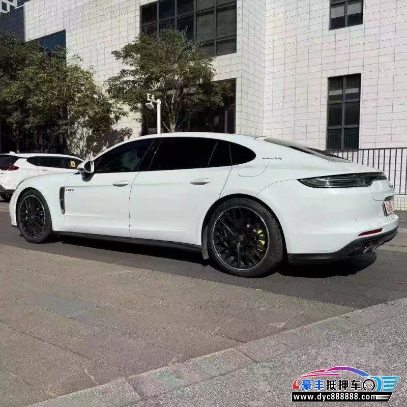 22年保时捷帕纳梅拉轿车抵押车出售