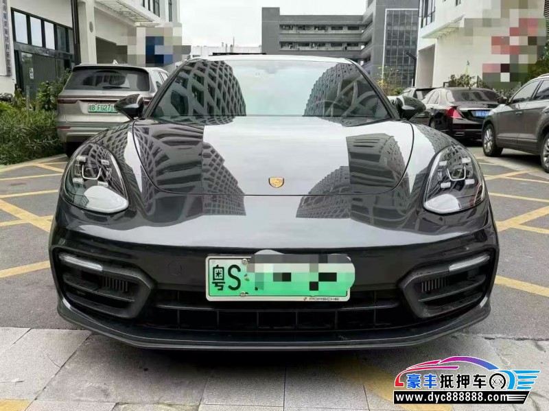 抵押车出售24年保时捷帕纳梅拉轿车