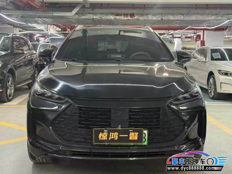 25年比亚迪唐轿车