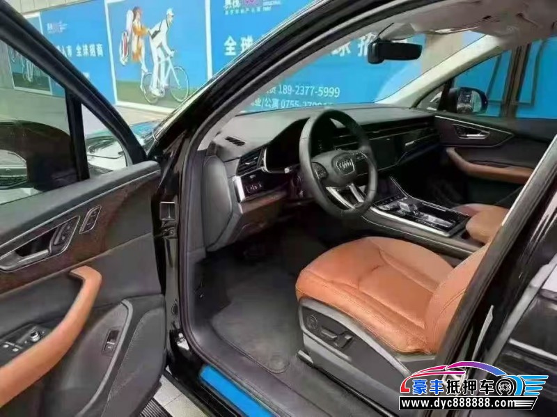 21年奥迪Q7轿车抵押车出售
