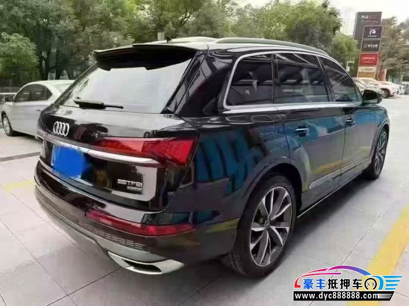 21年奥迪Q7轿车抵押车出售