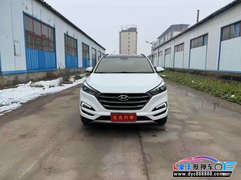 抵押车出售18年现代途胜SUV