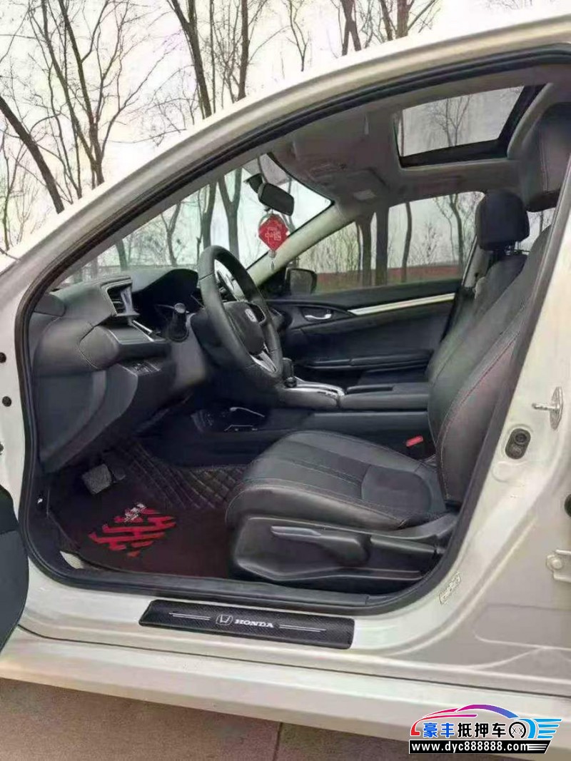 17年本田思域轿车抵押车出售