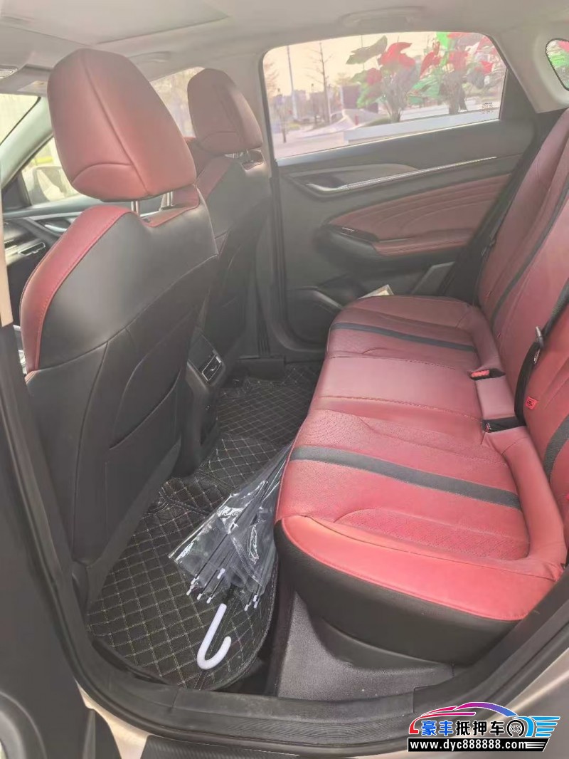 21年长安逸动轿车抵押车出售