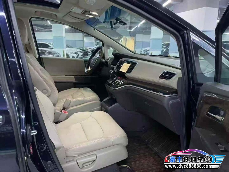 17年本田奥德赛轿车抵押车出售