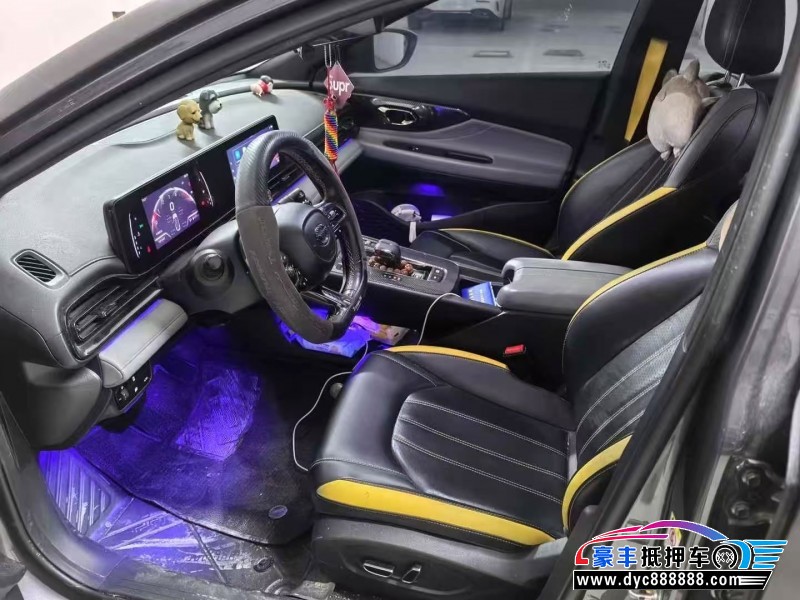 22年传祺影豹轿车抵押车出售