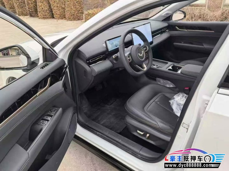 25年五菱星光轿车抵押车出售