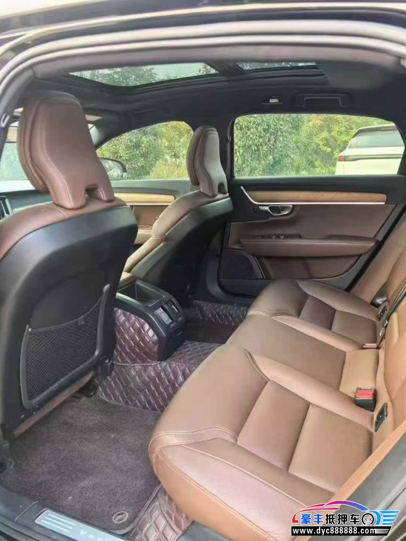 24年沃尔沃S90轿车抵押车出售