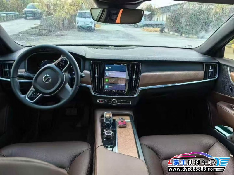 24年沃尔沃S90轿车抵押车出售