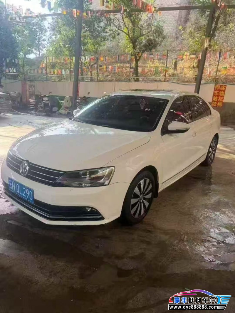 18年大众速腾轿车抵押车出售