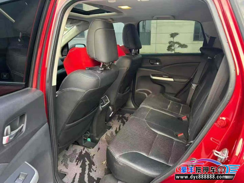 17年本田CR-V轿车抵押车出售