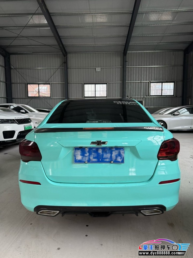 18年雪佛兰科沃兹轿车抵押车出售