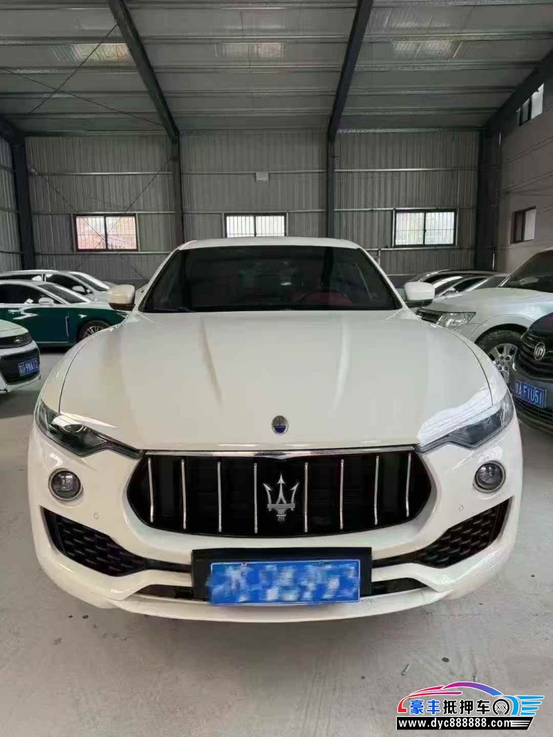 抵押车出售17年玛莎拉蒂莱万特轿车