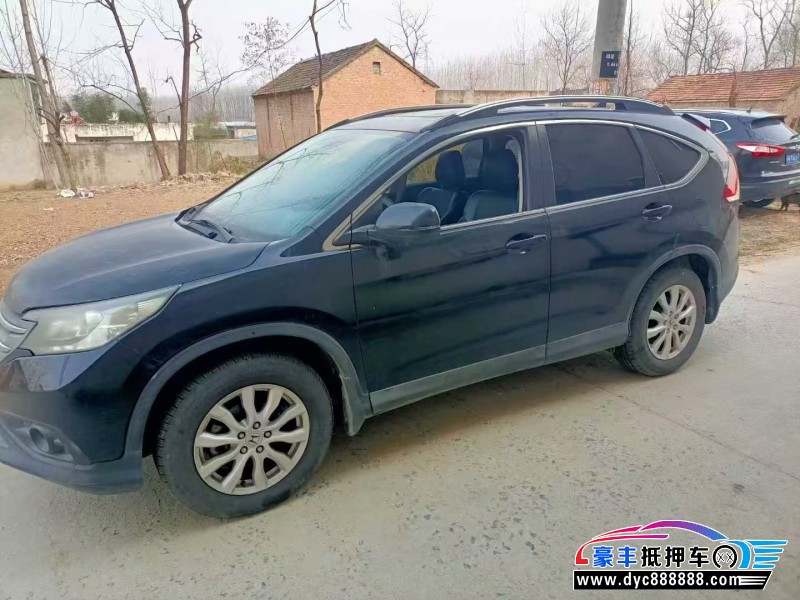 13年本田CR-V轿车抵押车出售