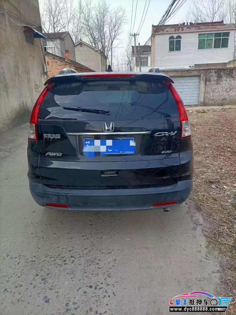 13年本田CR-V轿车抵押车出售