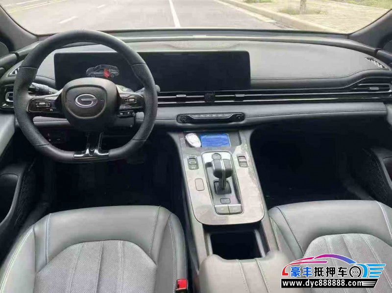 25年传祺影豹轿车抵押车出售