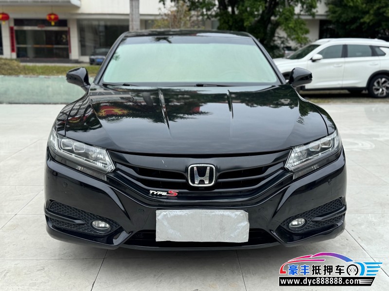 抵押车出售15年本田思铂睿轿车