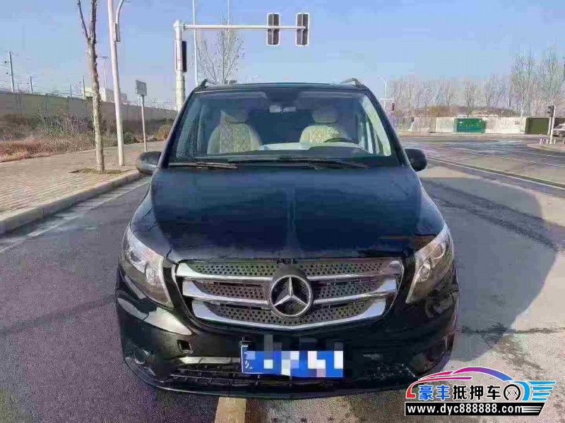 抵押车出售17年奔驰威霆轿车