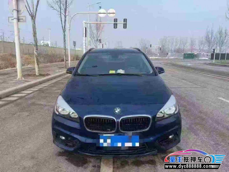 17年宝马2系轿车