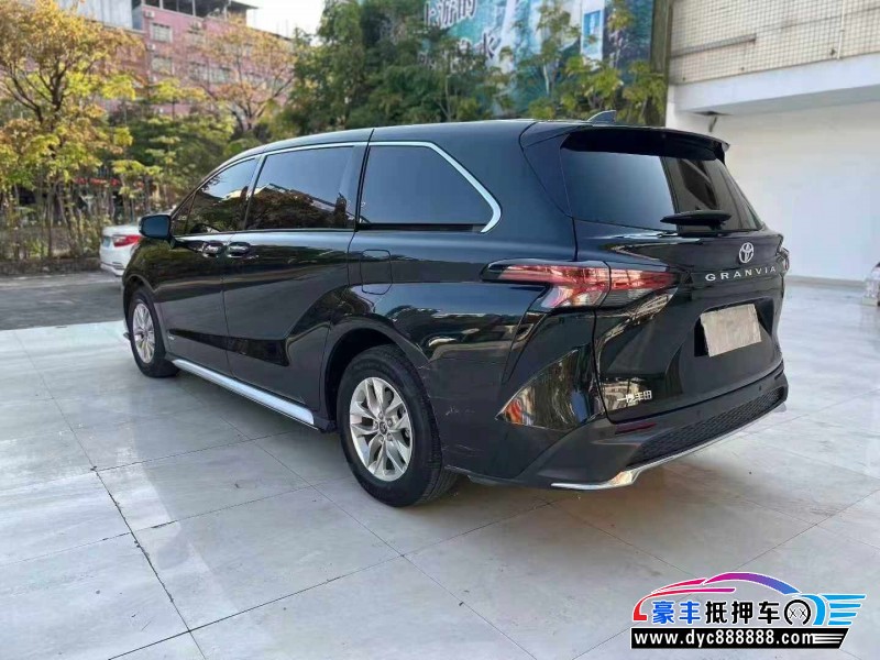 24年丰田格瑞维亚MPV抵押车出售