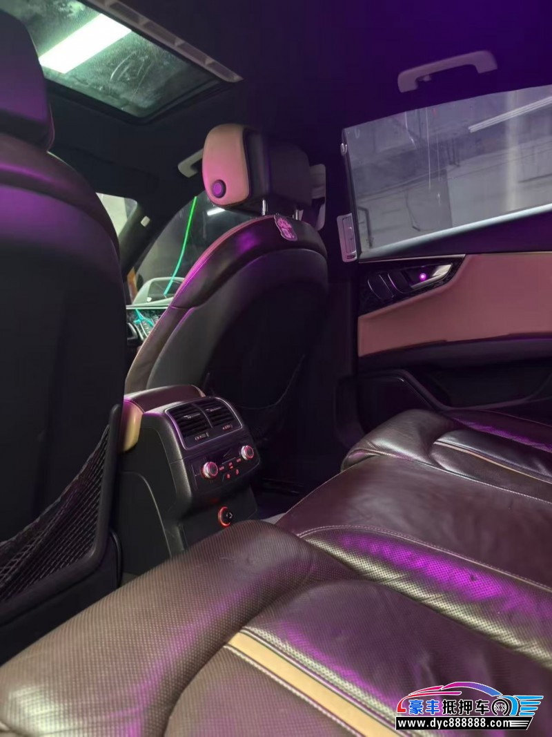 15年奥迪A7轿车抵押车出售