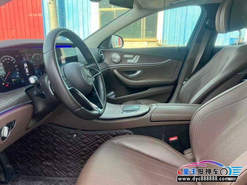 21年奔驰E轿车抵押车出售