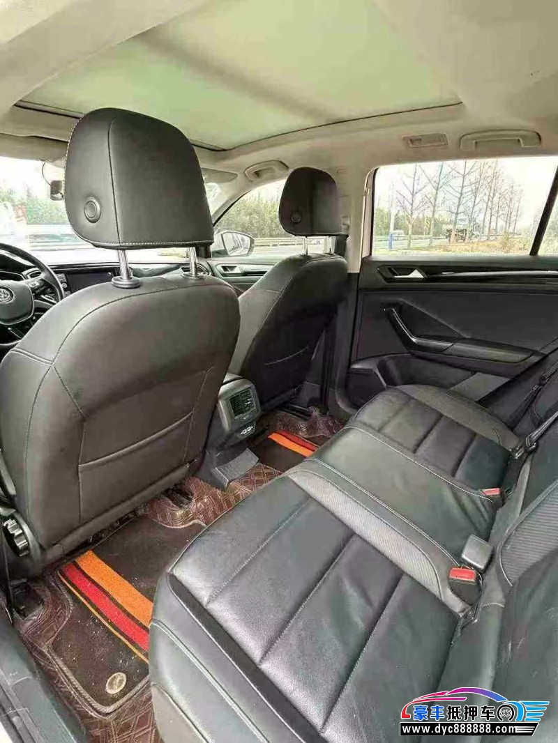 20年大众探歌轿车抵押车出售