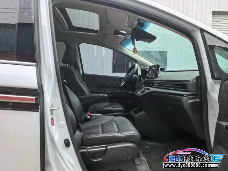 24年本田艾力绅轿车抵押车出售