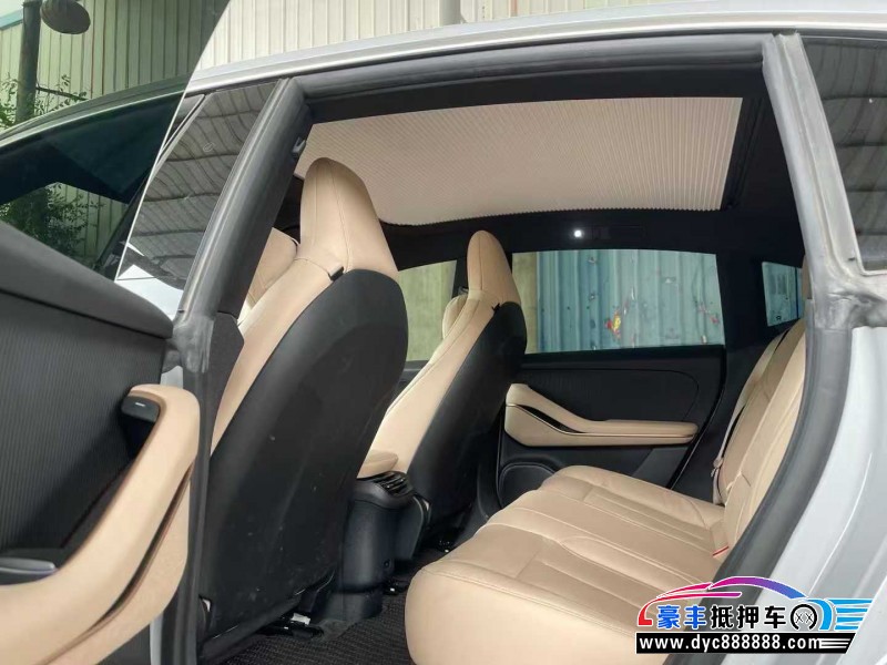 23年蔚来ET5轿车抵押车出售