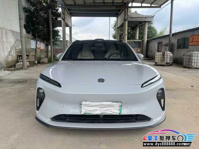 抵押车出售23年蔚来ET5轿车