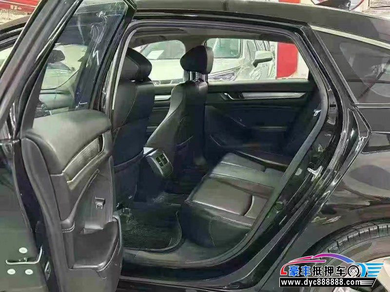 19年本田雅阁轿车抵押车出售