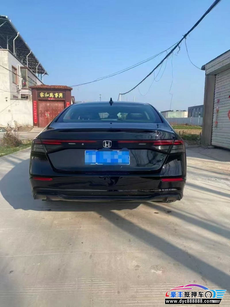 25年本田雅阁轿车抵押车出售