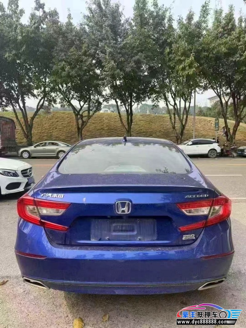 20年本田雅阁轿车抵押车出售