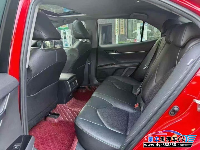 20年丰田凯美瑞轿车抵押车出售