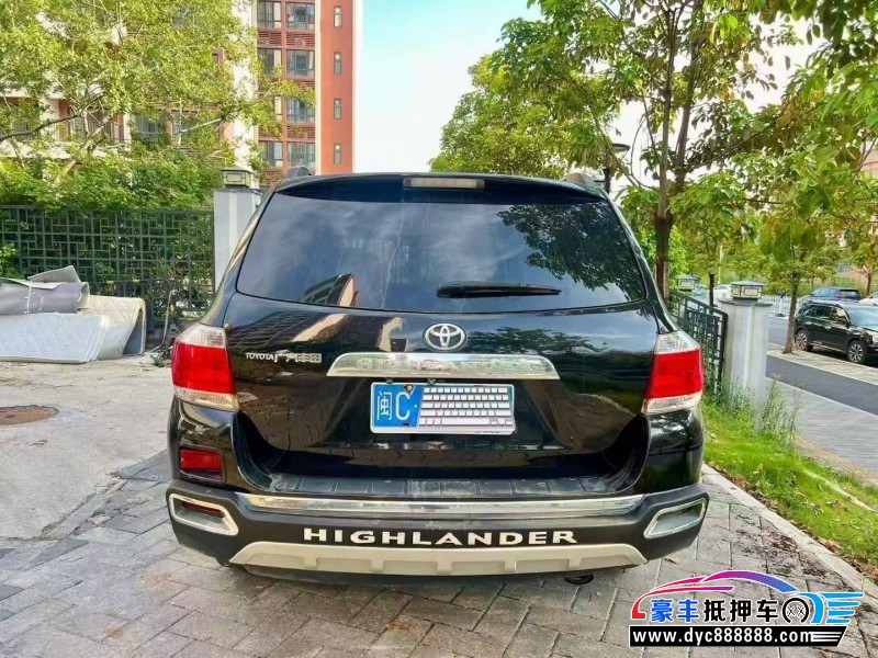 13年丰田汉兰达轿车抵押车出售