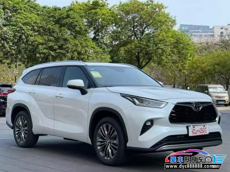 26年丰田汉兰达轿车抵押车出售