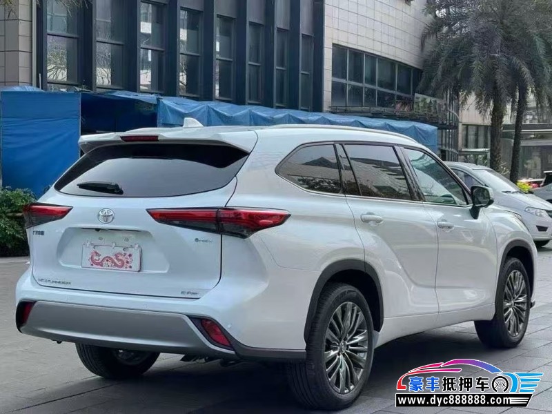 26年丰田汉兰达轿车抵押车出售