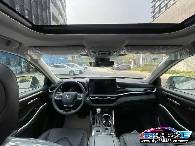 26年丰田汉兰达轿车抵押车出售