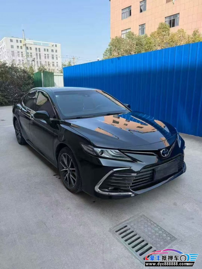 22年丰田凯美瑞轿车抵押车出售