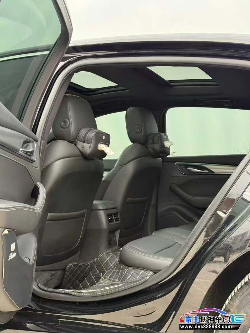 24年凯迪拉克CT5轿车抵押车出售