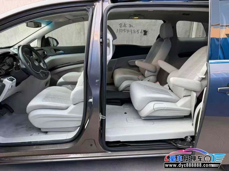 21年别克GL8MPV抵押车出售