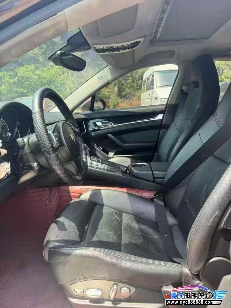 13年保时捷帕纳梅拉轿车抵押车出售