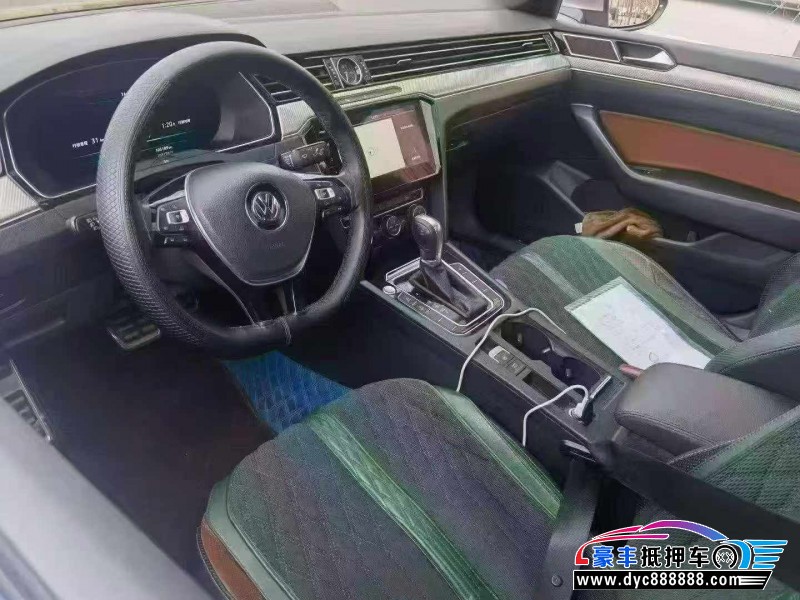 19年大众CC轿车抵押车出售