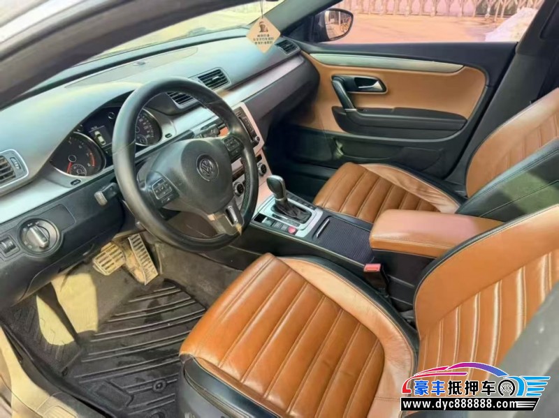 14年大众CC轿车抵押车出售