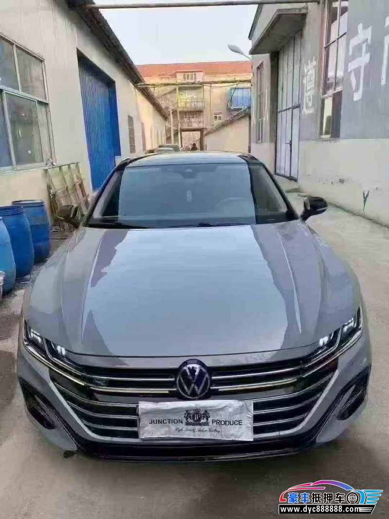 抵押车出售22年大众CC轿车